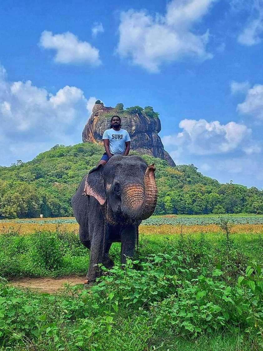 Amron Resort Sigiriya Room photo
